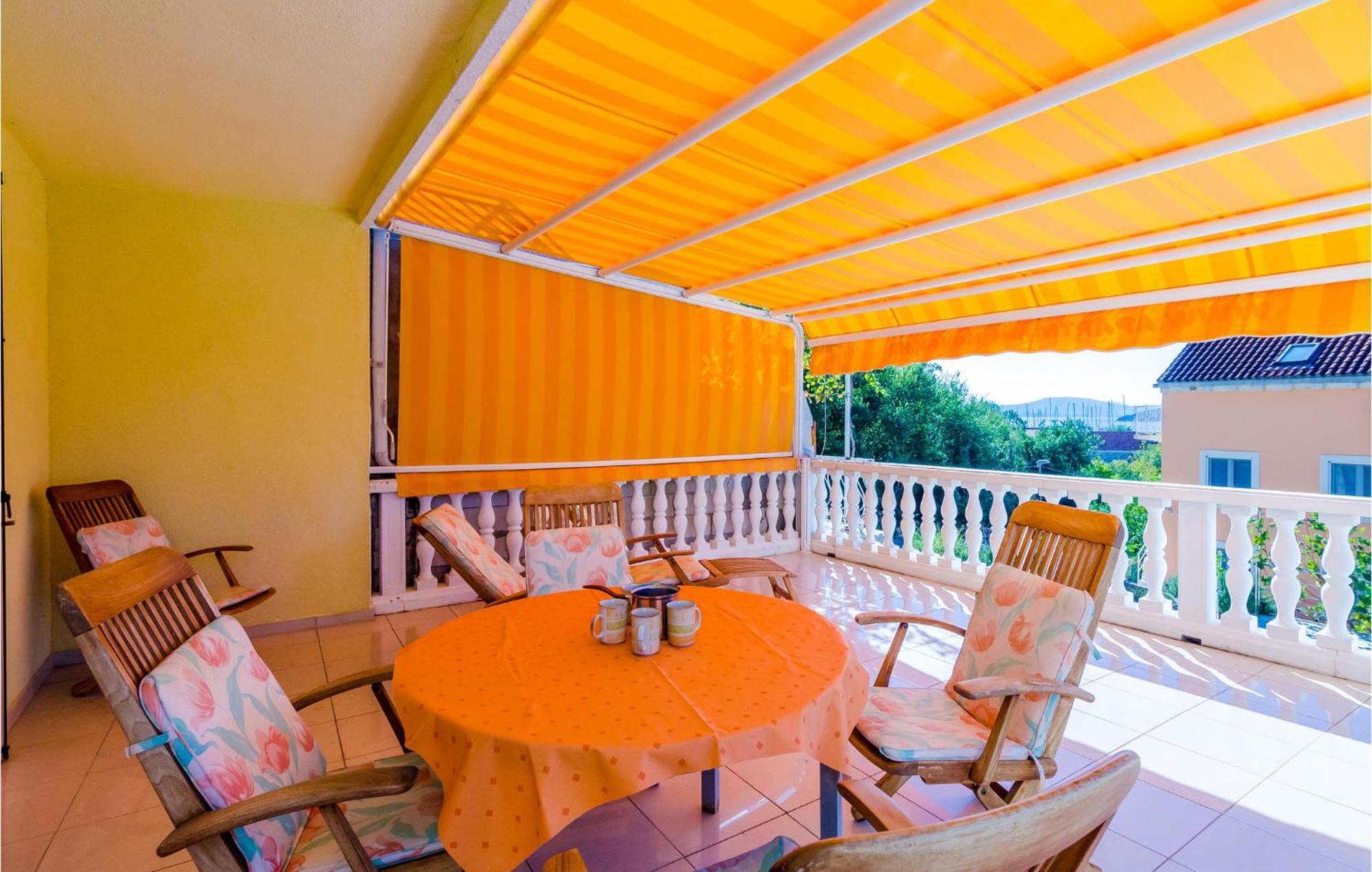 Gorgeous Apartment In Slano With Kitchen エクステリア 写真